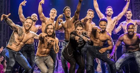 How Long is Magic Mike Show Las Vegas: A Journey Through Time and Entertainment