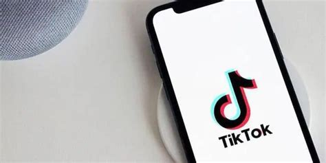 How to Reverse a TikTok Video: Unlocking the Secrets of Time in a Digital Age